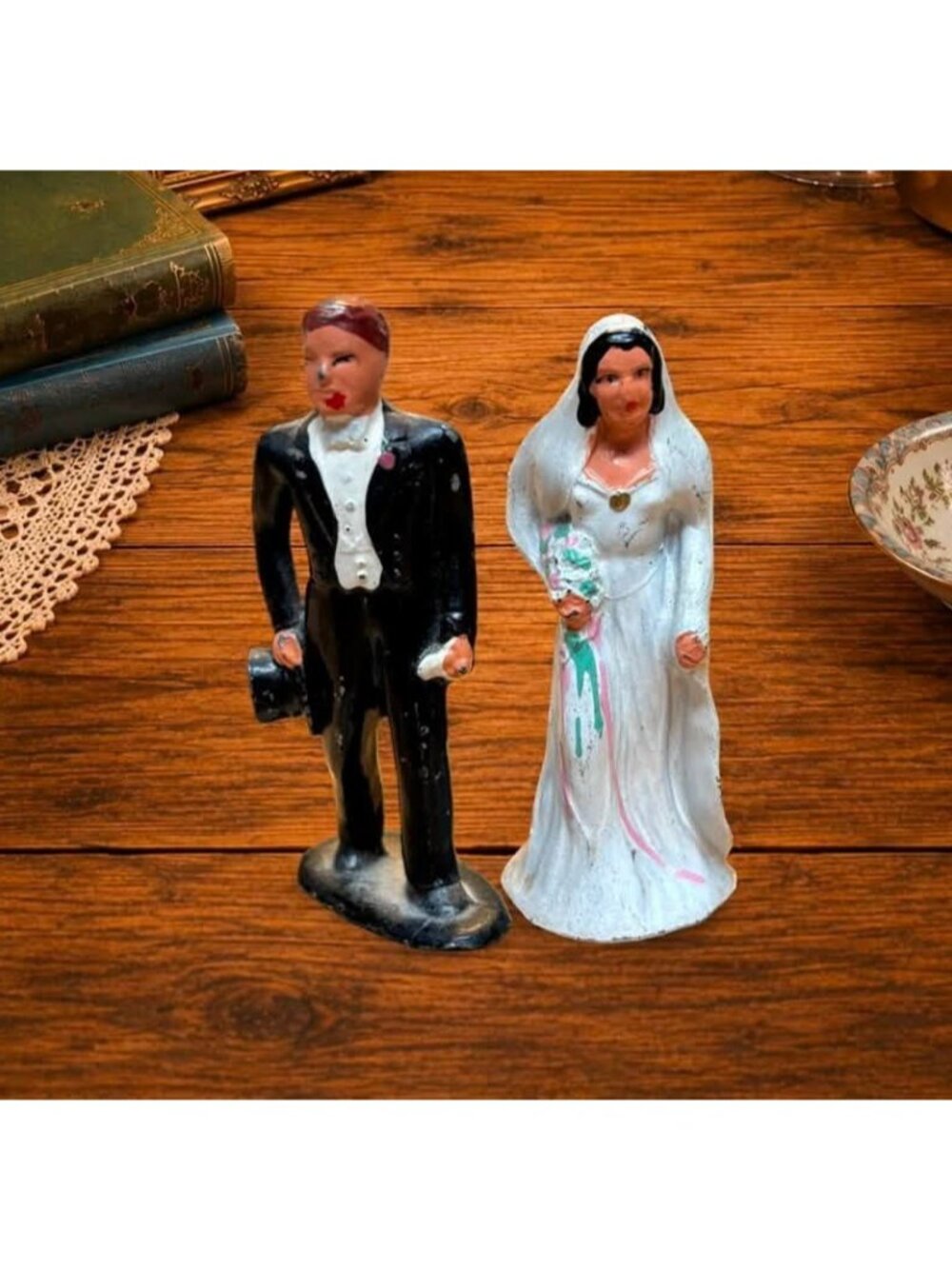 Vintage Cast Iron Bride & Groom Wedding Cake Toppers Hand-Painted Collectibles - Picture 2 of 4